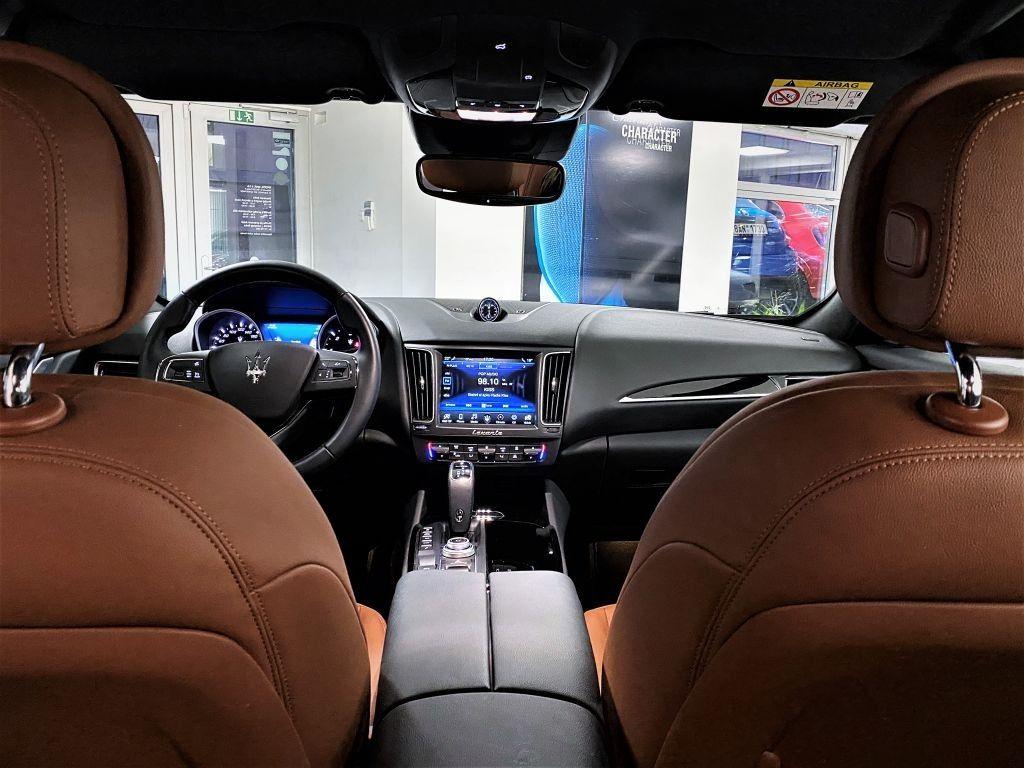 Maserati Levante 3.0 V6 Turbo 275k Diesel, AT8 ZF Q4 4x4 reg. 09/2019