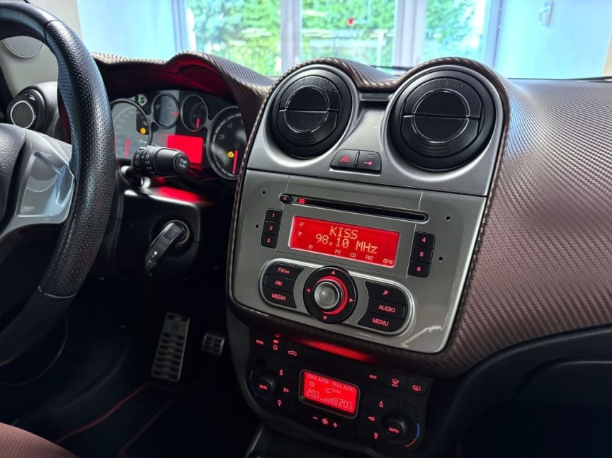 Alfa Romeo MiTo 1,4 T Multiair 135k MT Distinctive