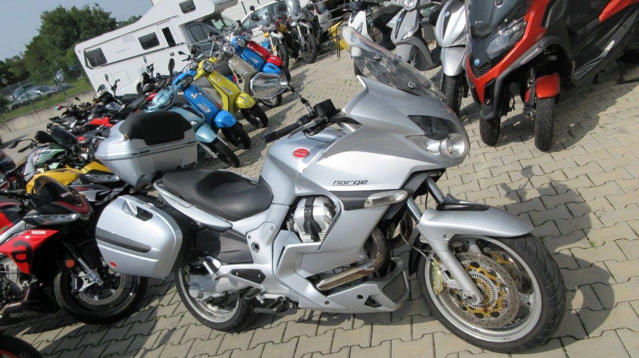 Moto Guzzi NORGE 1200