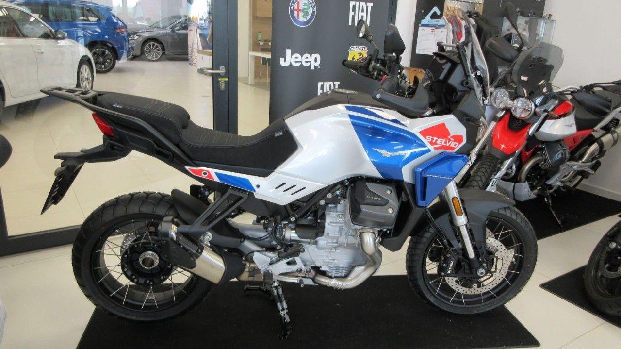 Moto Guzzi STELVIO Duecento Tributo