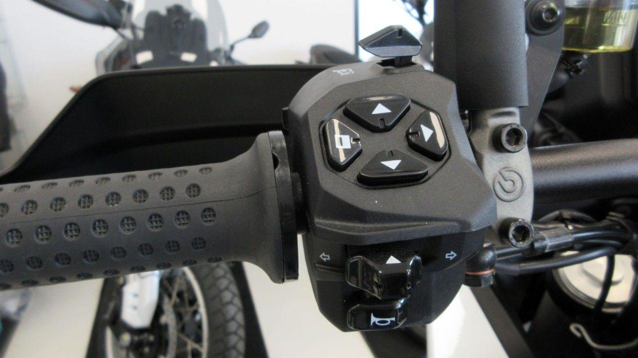 Moto Guzzi STELVIO Duecento Tributo