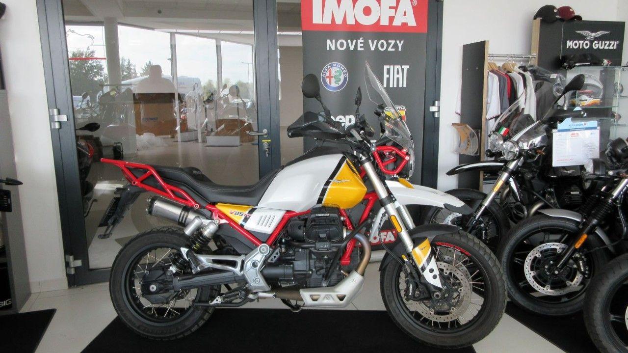 Moto Guzzi V 85 TT Evocative E4