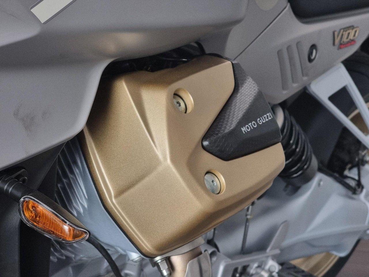 Moto Guzzi V100 MANDELLO Aviazione Navale