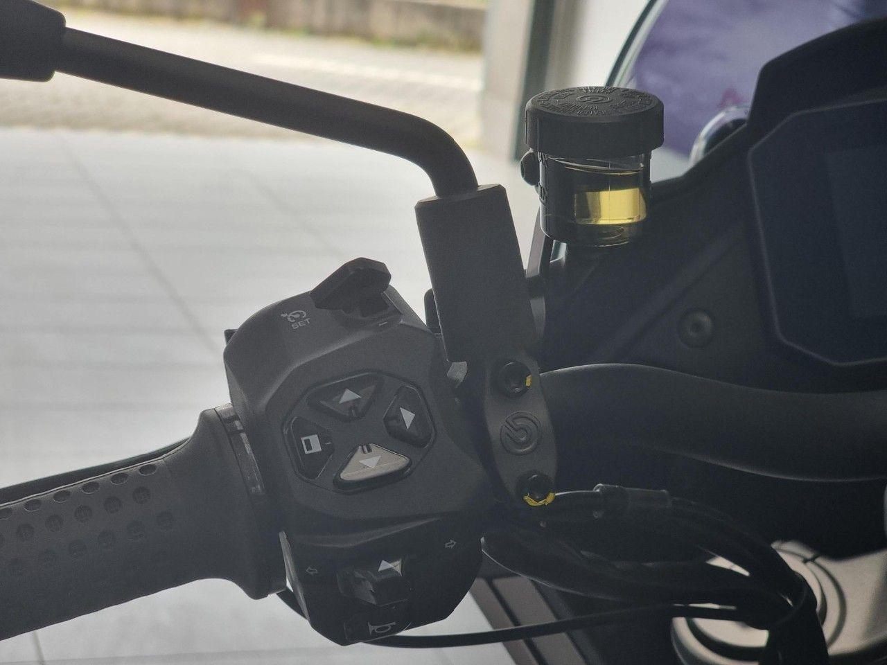 Moto Guzzi V100 MANDELLO Aviazione Navale
