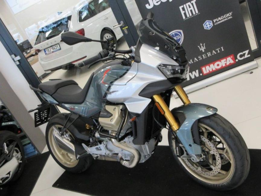 Moto Guzzi V100 MANDELLO S