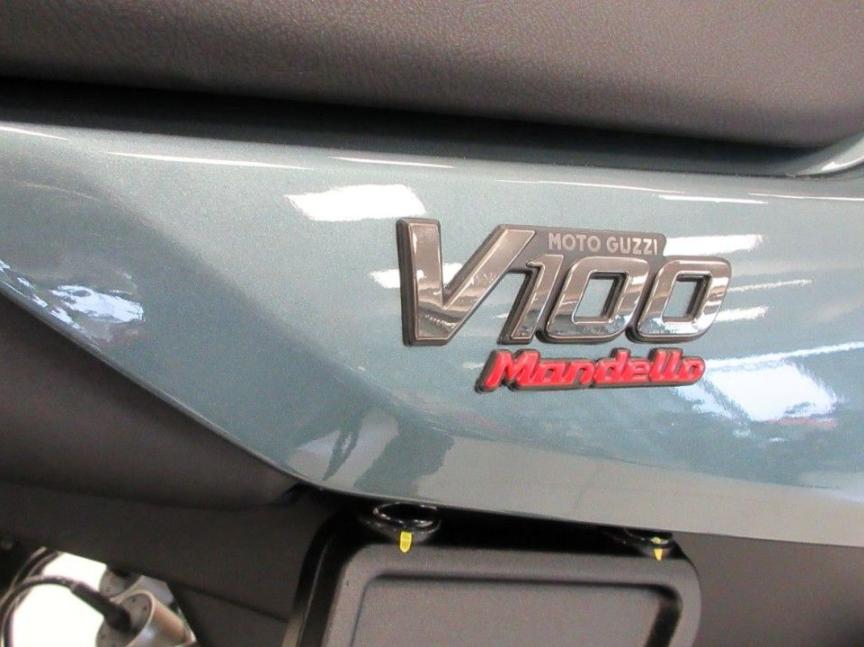 Moto Guzzi V100 MANDELLO S