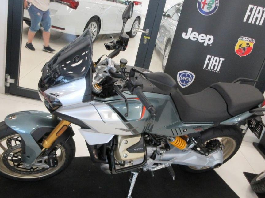 Moto Guzzi V100 MANDELLO S