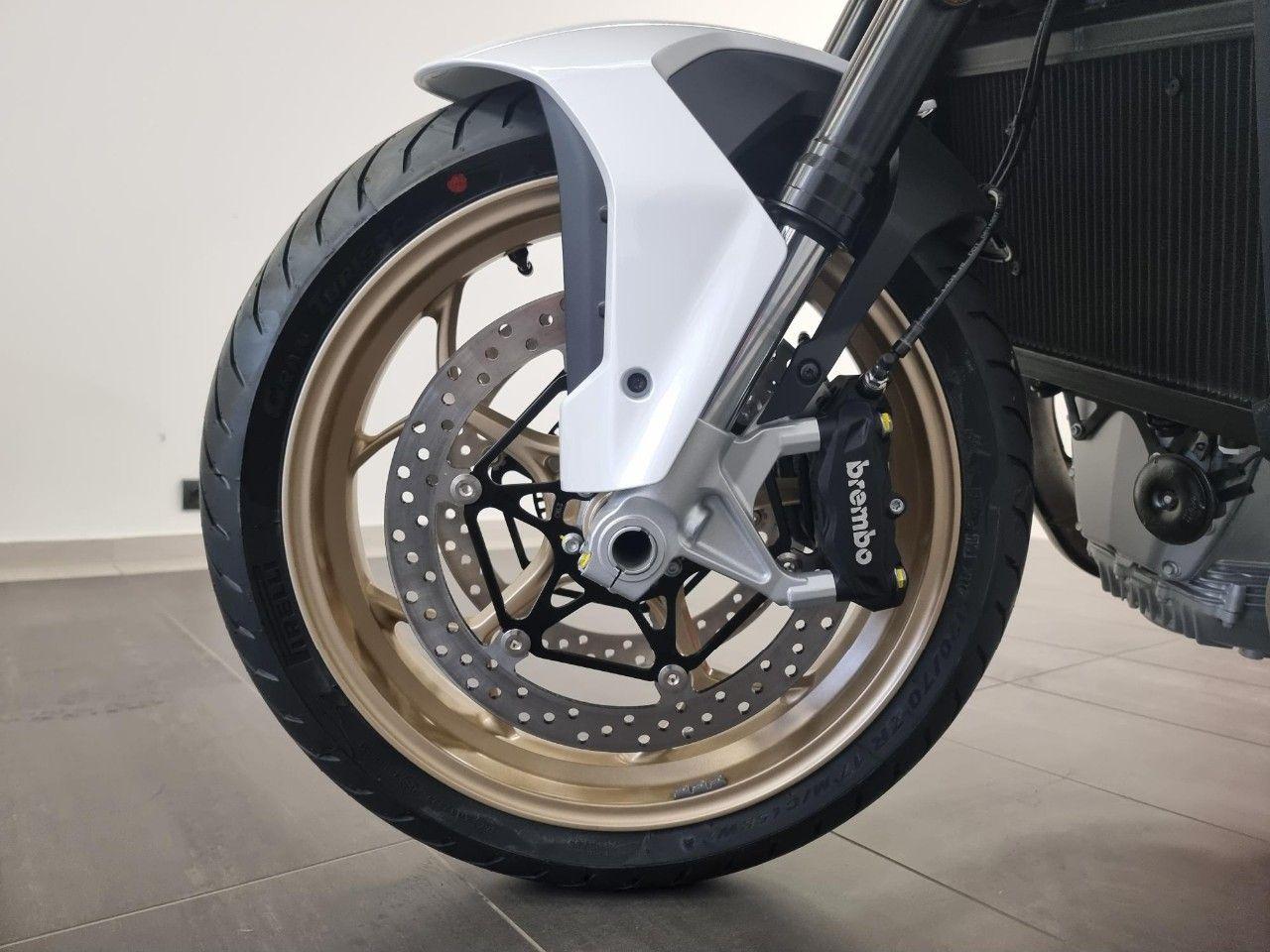 Moto Guzzi V100 MANDELLO