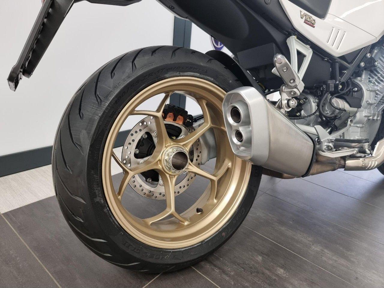 Moto Guzzi V100 MANDELLO