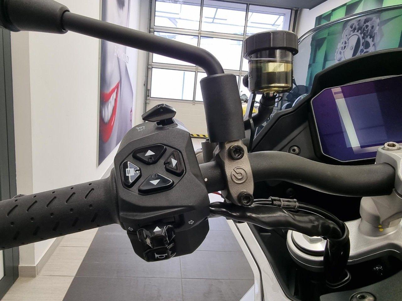 Moto Guzzi V100 MANDELLO