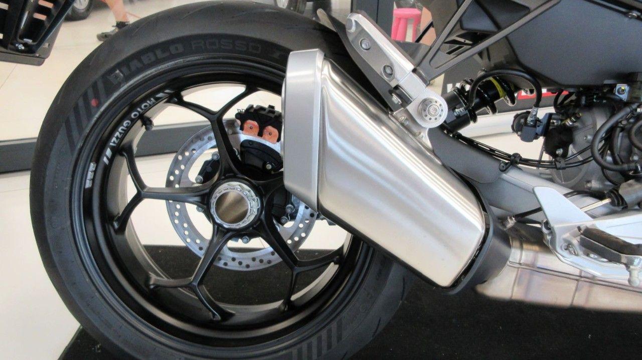 Moto Guzzi V100 MANDELLO