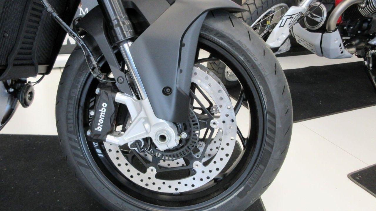 Moto Guzzi V100 MANDELLO