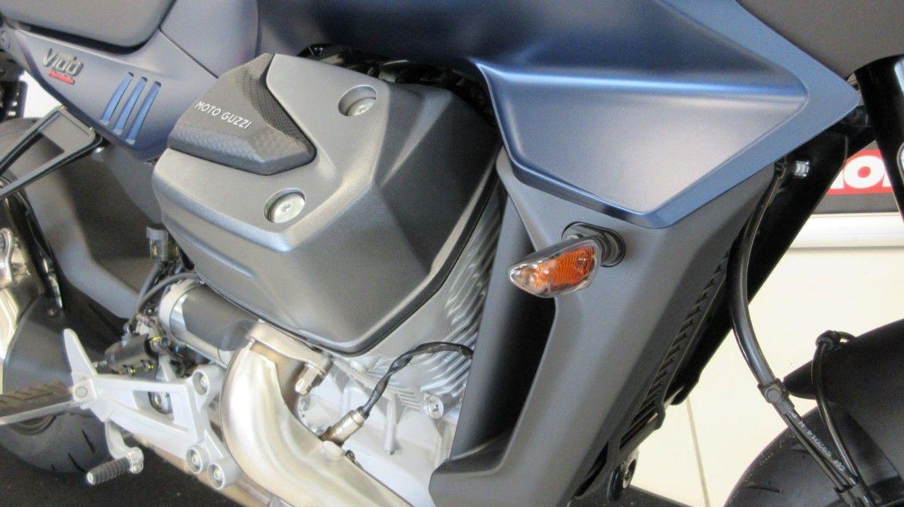 Moto Guzzi V100 MANDELLO