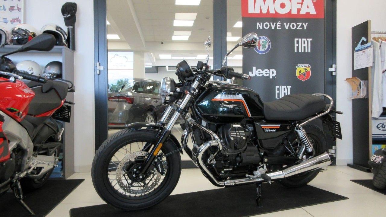 Moto Guzzi V7 850 SPECIAL MY25