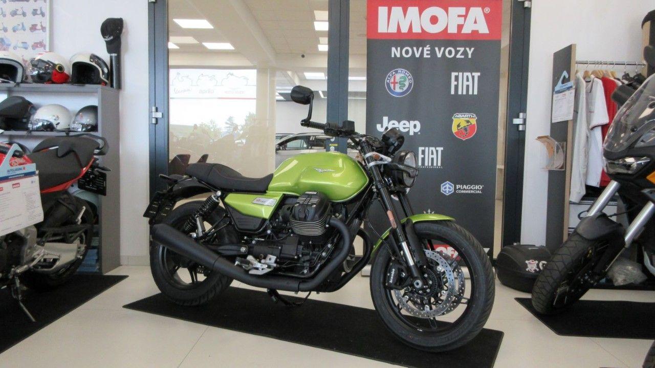 Moto Guzzi V7 850 SPORT