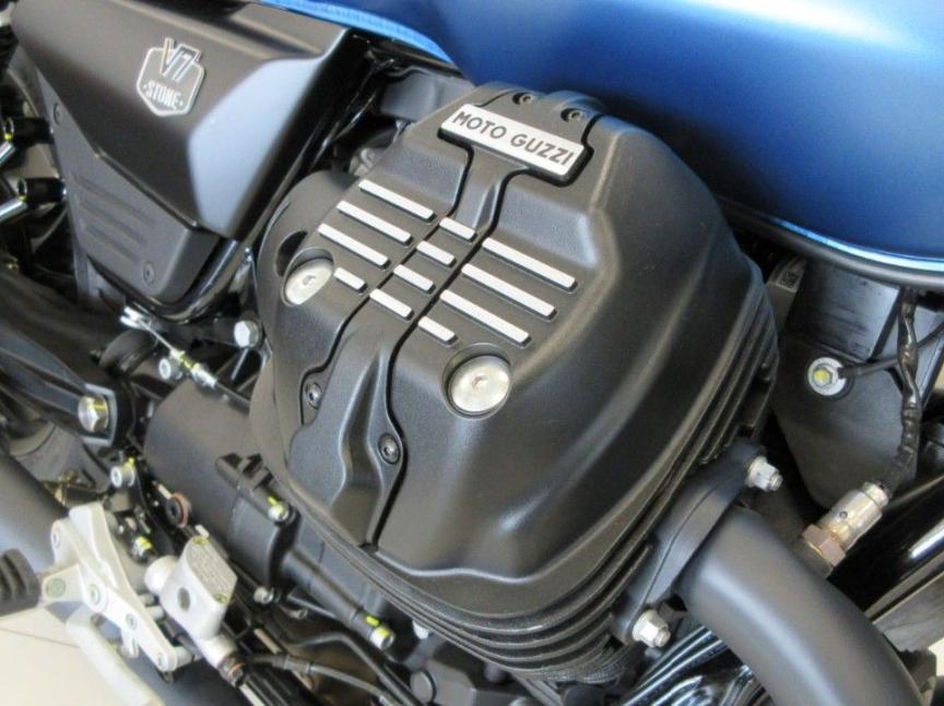 Moto Guzzi V7 850 Stone e5+