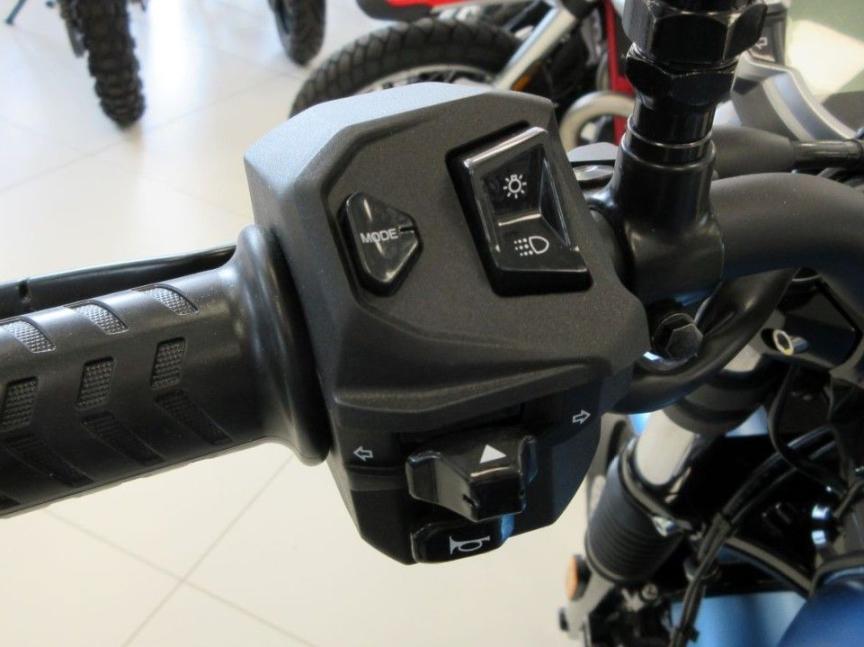 Moto Guzzi V7 850 Stone e5+