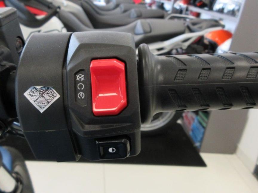 Moto Guzzi V7 850 Stone e5+