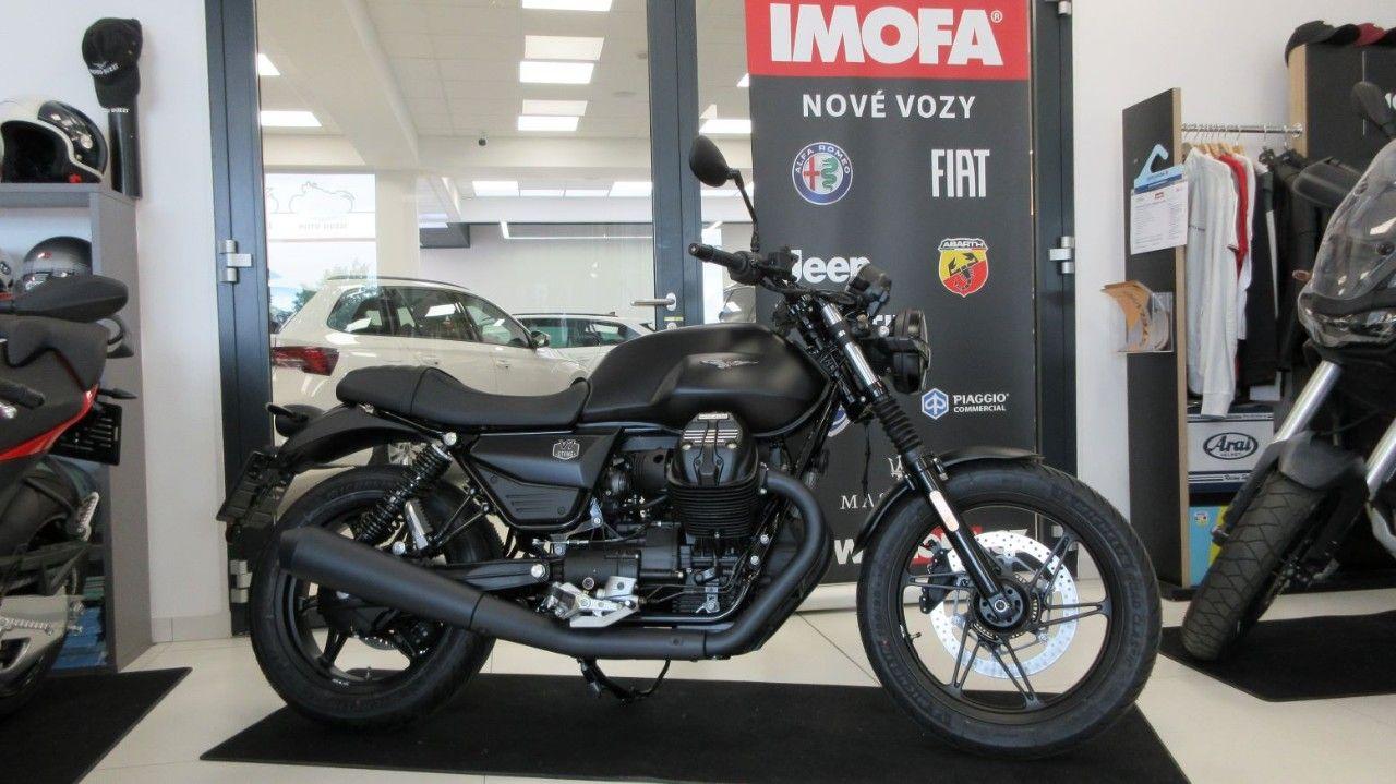Moto Guzzi V7 850 STONE MY25
