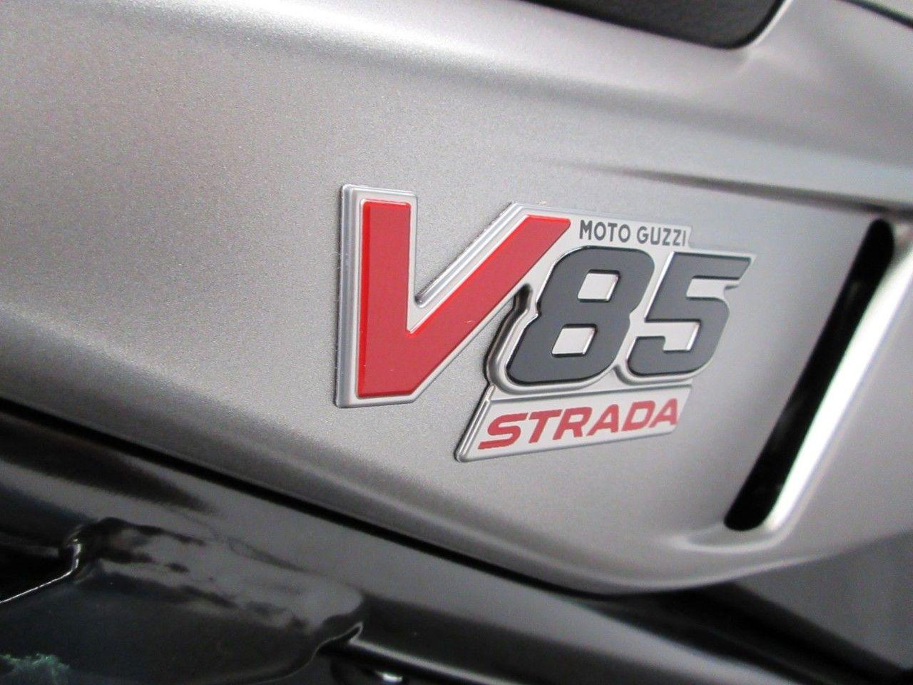 Moto Guzzi V85 Strada E5+