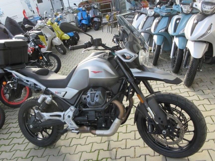 Moto Guzzi V85 Strada E5+