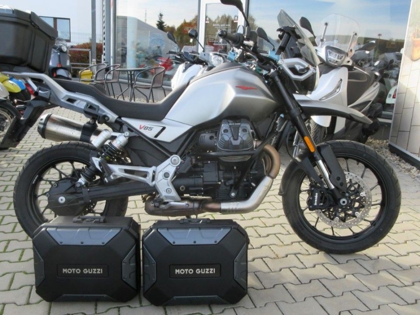 Moto Guzzi V85 Strada E5+