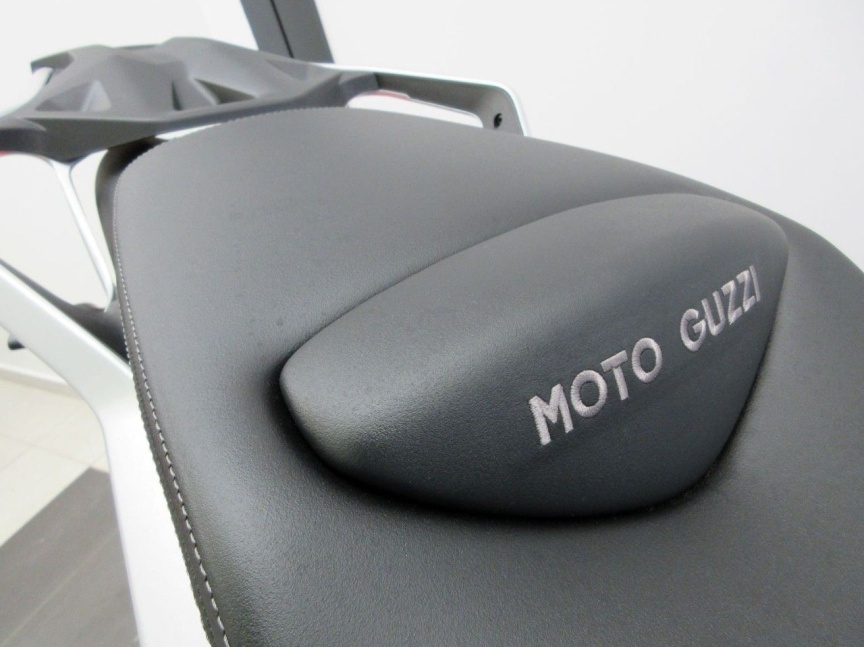 Moto Guzzi V85 TT E5+