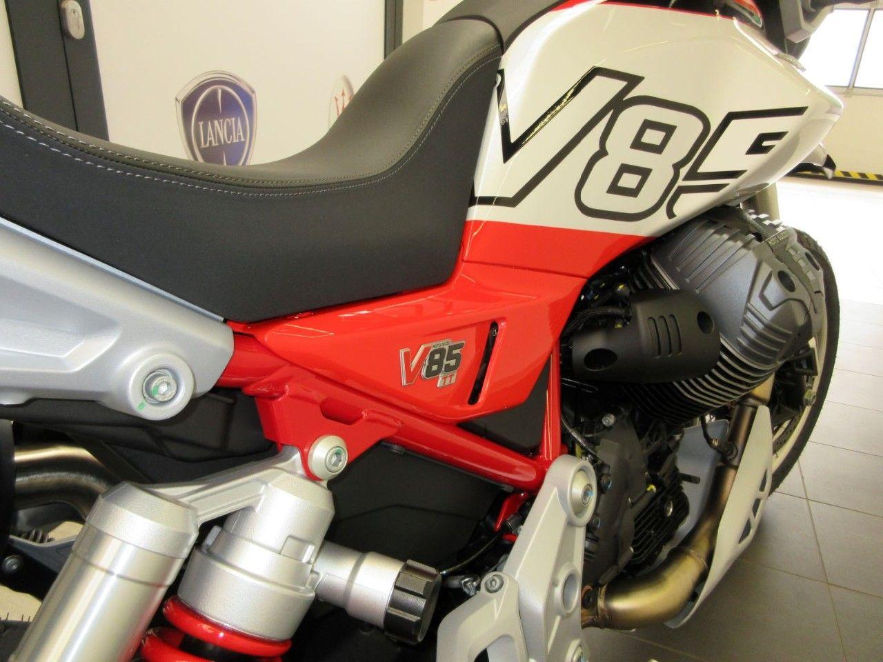 Moto Guzzi V85 TT E5+