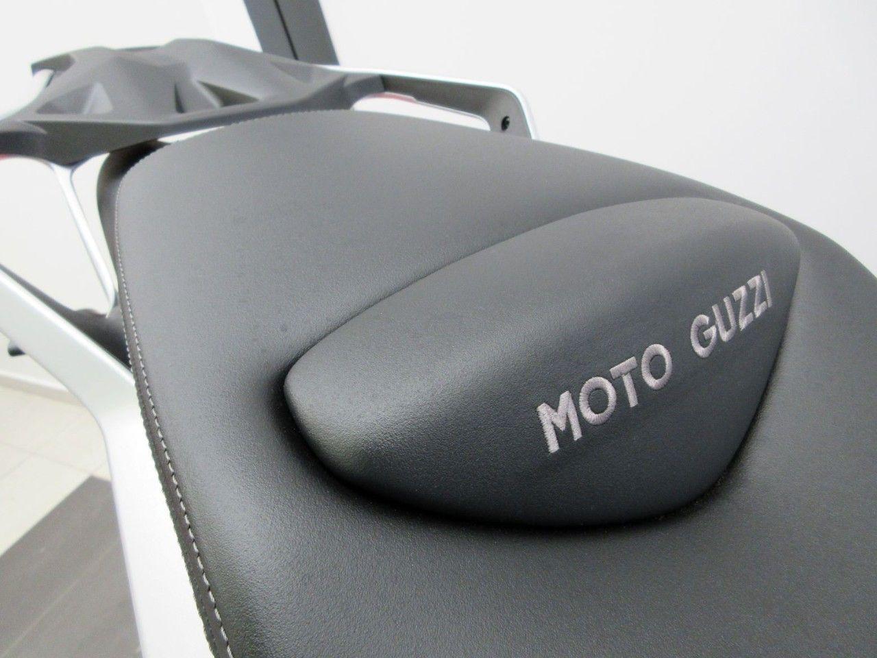 Moto Guzzi V85 TT E5+