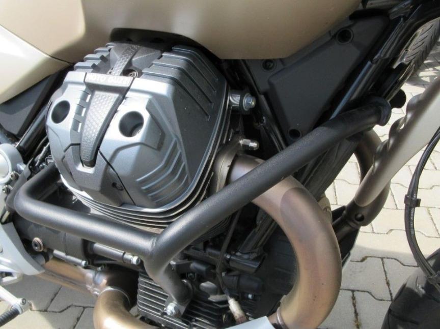 Moto Guzzi V85 TT Travel e5+