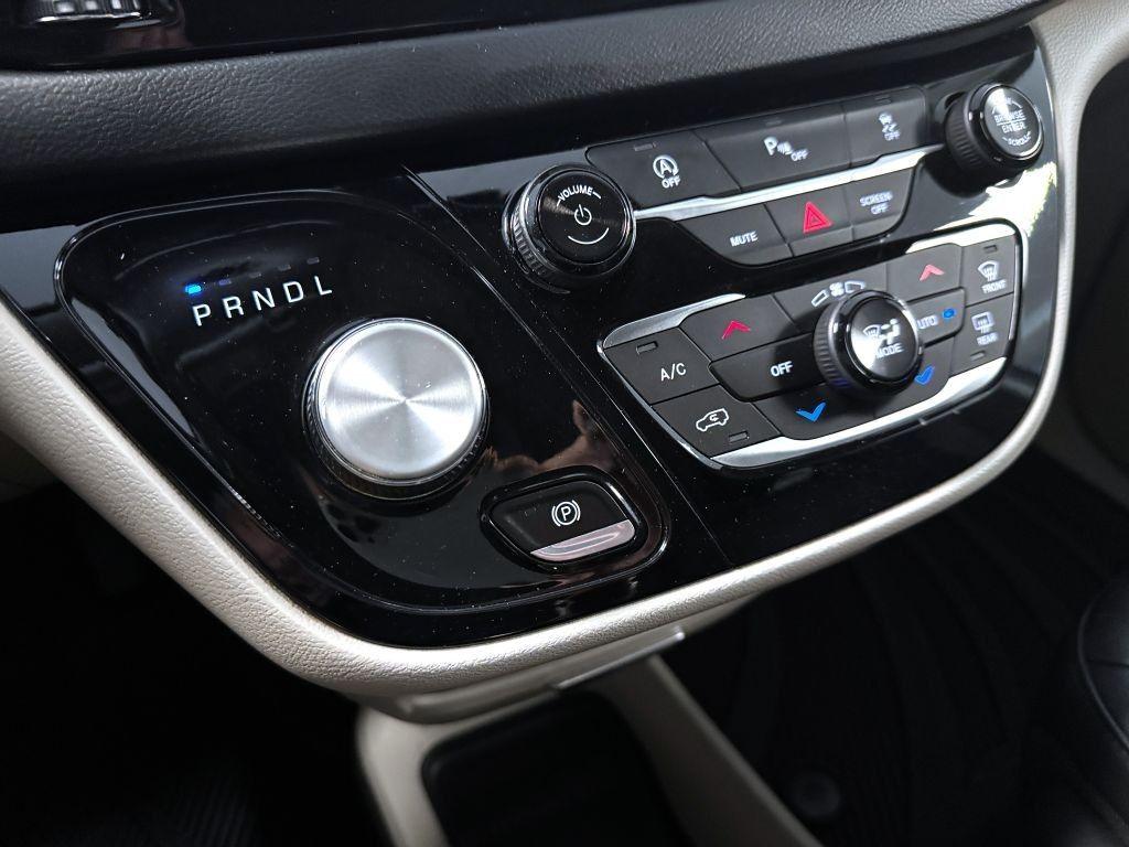 Chrysler Pacifica 3,6L V6 285k Touring L reg. 05/2019