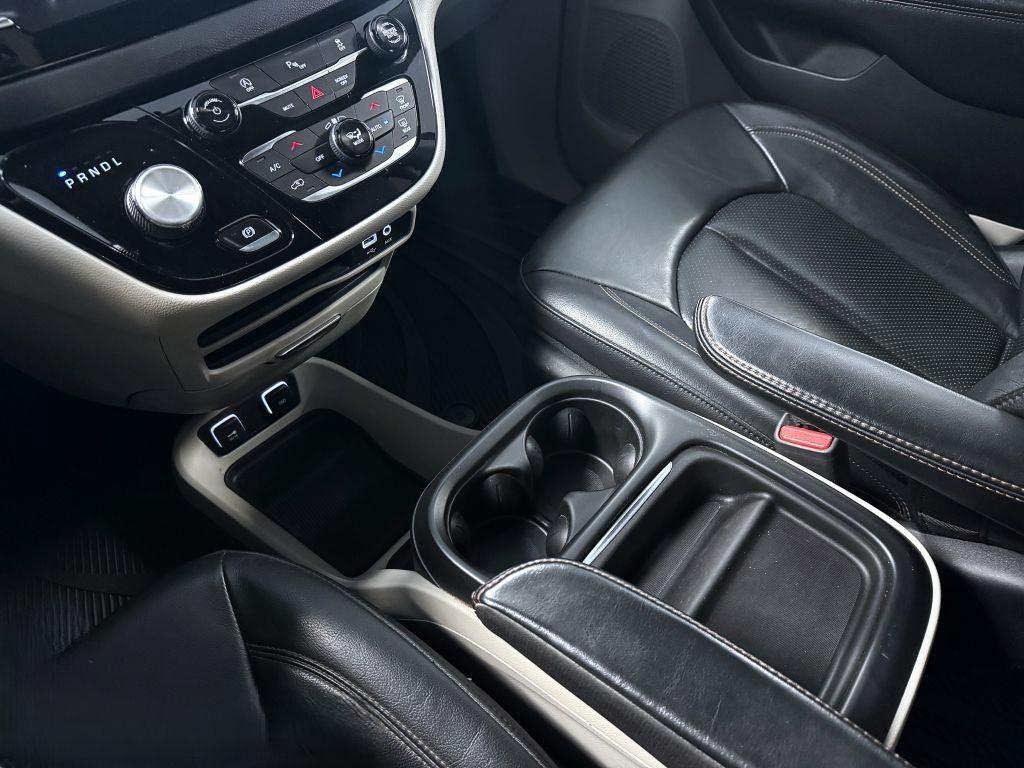 Chrysler Pacifica 3,6L V6 285k Touring L reg. 05/2019
