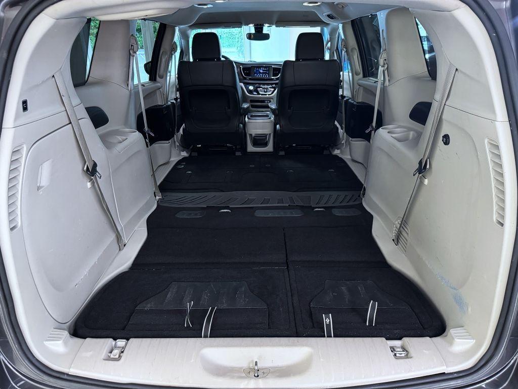 Chrysler Pacifica 3,6L V6 285k Touring L reg. 05/2019