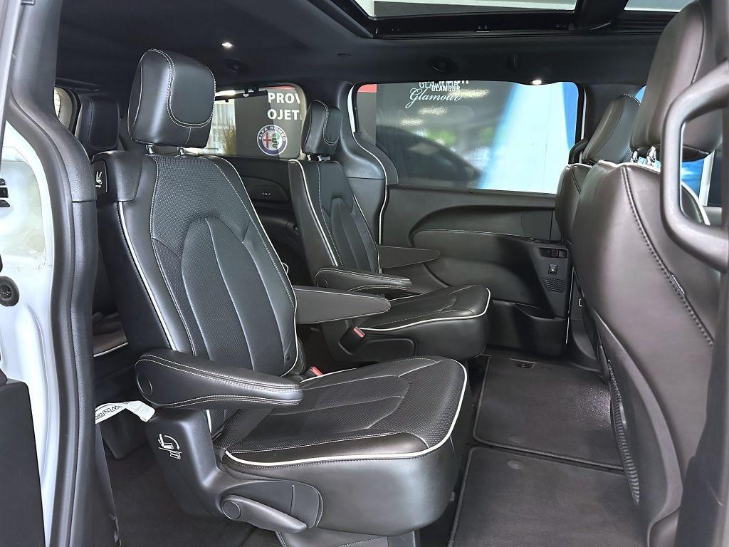 Chrysler Pacifica 3.6L V6 286k AT9 ZF 4x4 Limited S Appearance, reg. 01/2022