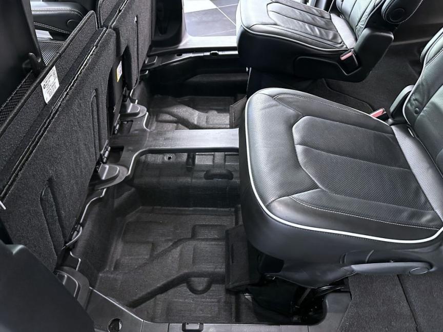 Chrysler Pacifica 3.6L V6 286k AT9 ZF 4x4 Limited S Appearance