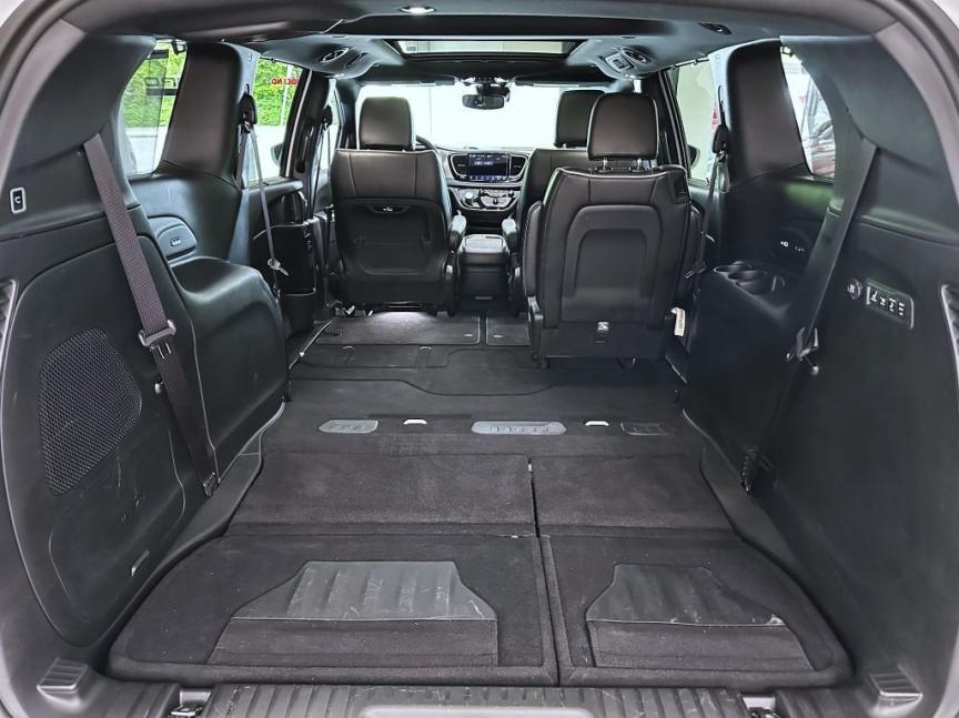 Chrysler Pacifica 3.6L V6 286k AT9 ZF 4x4 Limited S Appearance