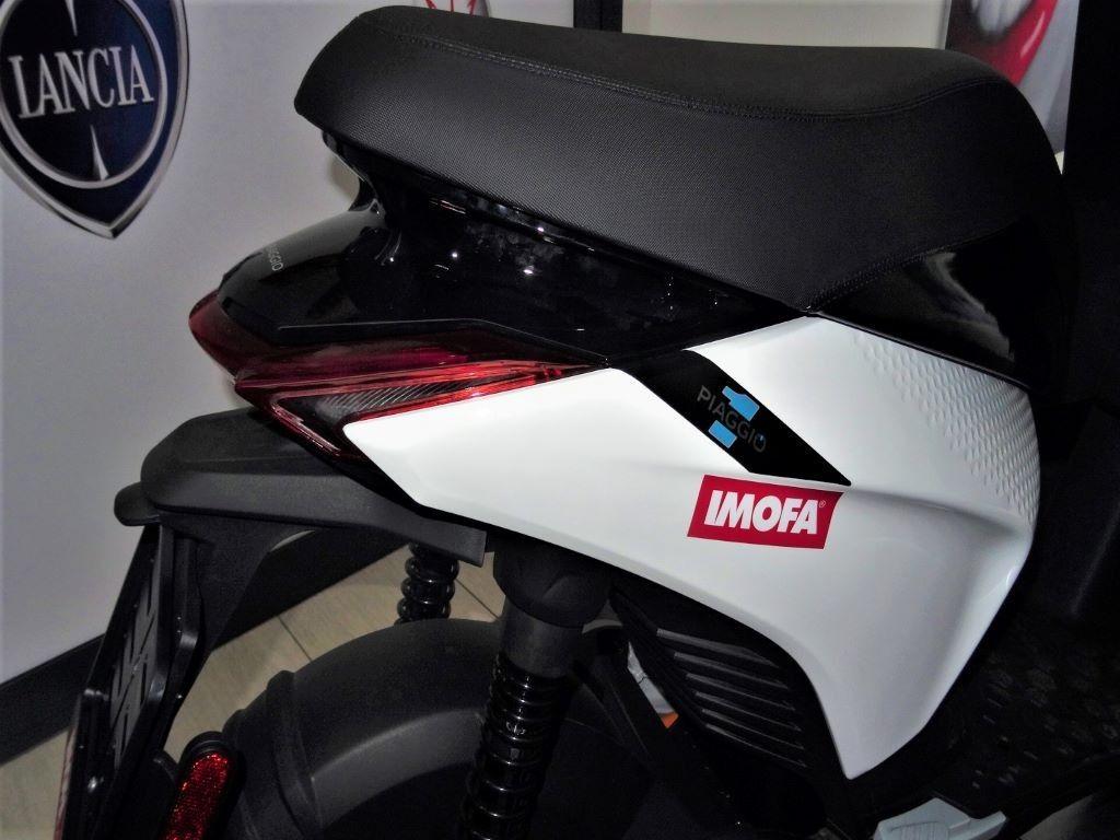 Piaggio 1 Active