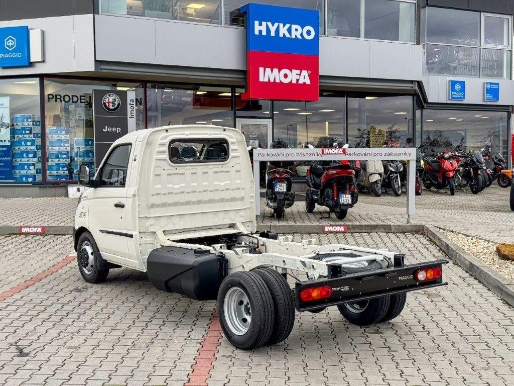 Piaggio Commercial Porter NP6 NP6 1.5 BA/LPG 4X4 Podvozek/2 LR TOP *433*
