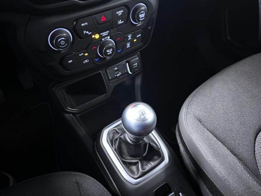Jeep Renegade 1.0 T3 120k MT Longitude