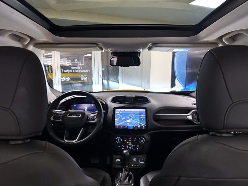 Jeep Renegade 1.3 T4 PHEV 240k AT 4x4 Trailhawk