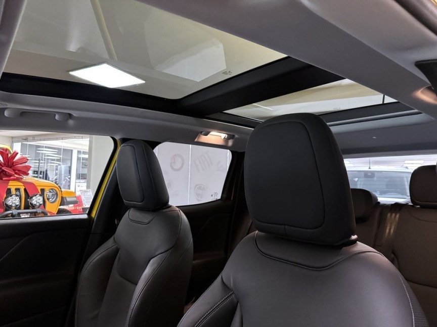 Jeep Renegade 1.3 T4 PHEV 240k AT 4x4 Trailhawk