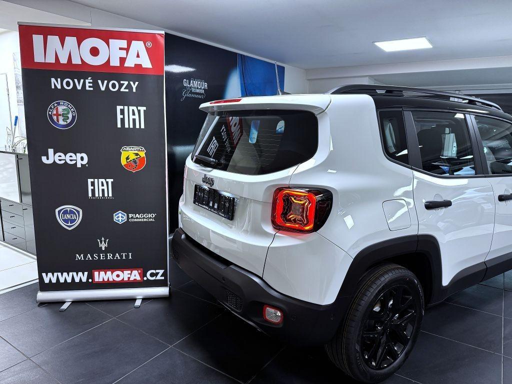 Jeep Renegade 1.5 Turbo e-Hybrid 130k eDCT7 Summit *542*