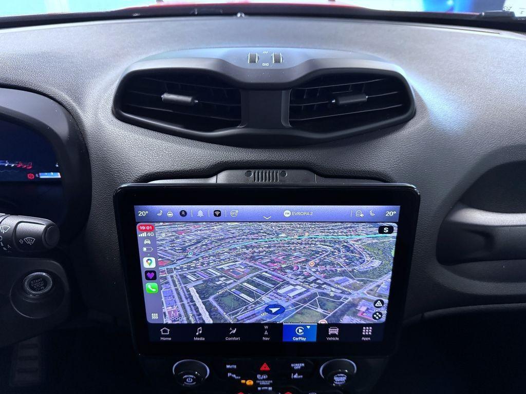 Jeep Renegade 1.5 Turbo e-Hybrid 130k eDCT7 Summit, reg. 05/2024