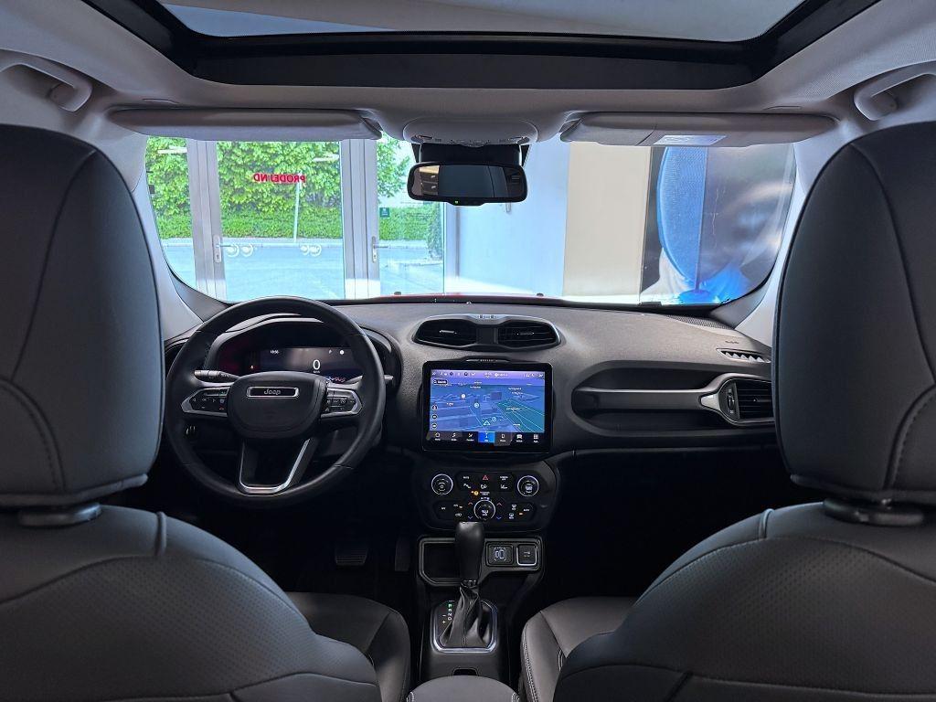 Jeep Renegade 1.5 Turbo e-Hybrid 130k eDCT7 Summit, reg. 05/2024