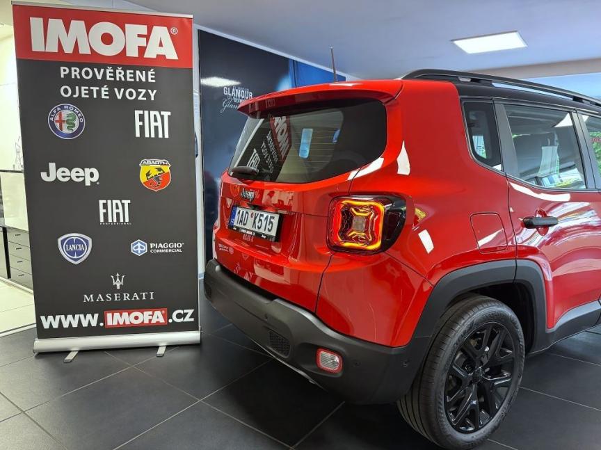 Jeep Renegade 1.5 Turbo e-Hybrid 130k eDCT7 Summit