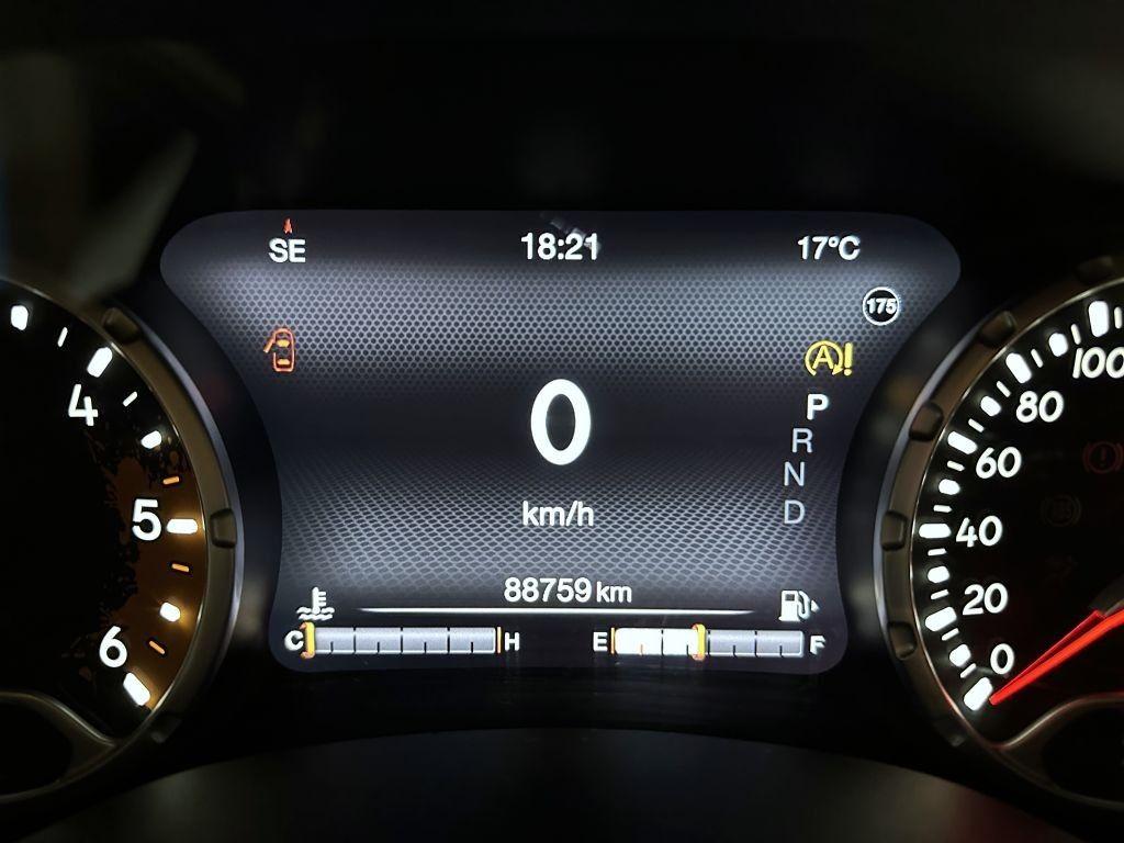 Jeep Renegade 2.0 JTDm 140k AT 4x4 Limited, reg. 06/2015