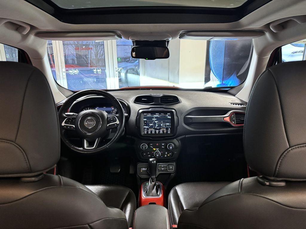 Jeep Renegade 2.0 Mjet 170k 9AT 4x4 Trailhawk, reg. 10/2019