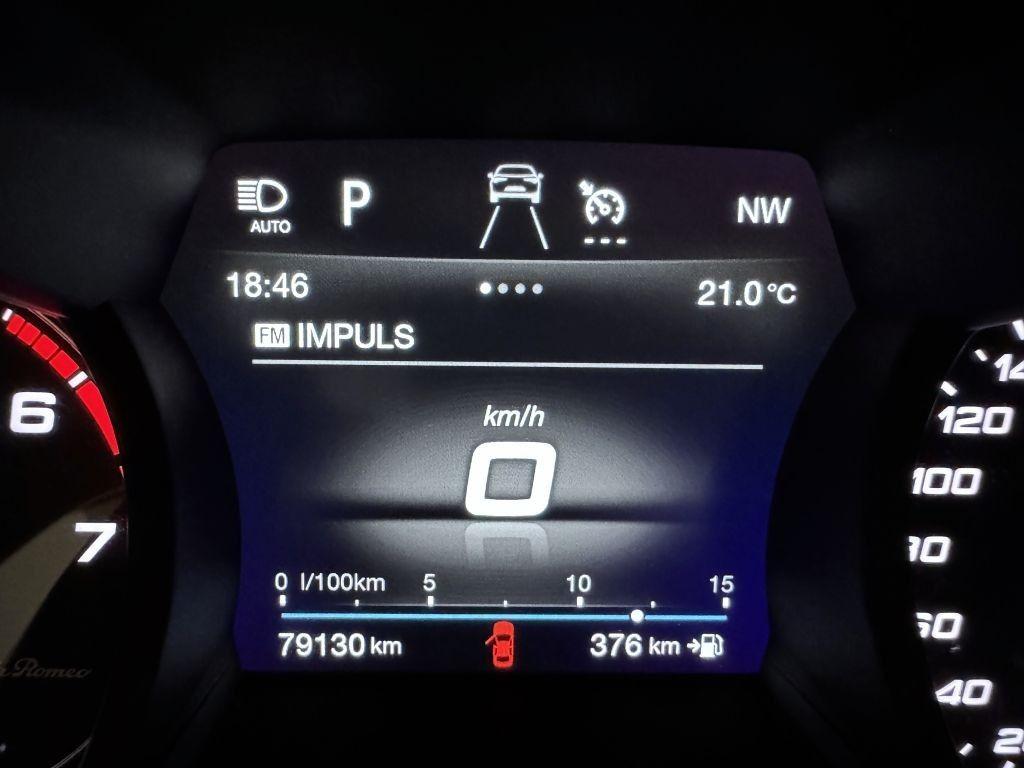 Alfa Romeo Stelvio 2.0 T 200k AT8 ZF Q4 4x4 Super, reg. 04/2019