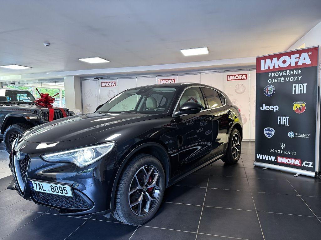 Alfa Romeo Stelvio 2.0 T 200k AT8 ZF Q4 4x4 Super, reg. 04/2019