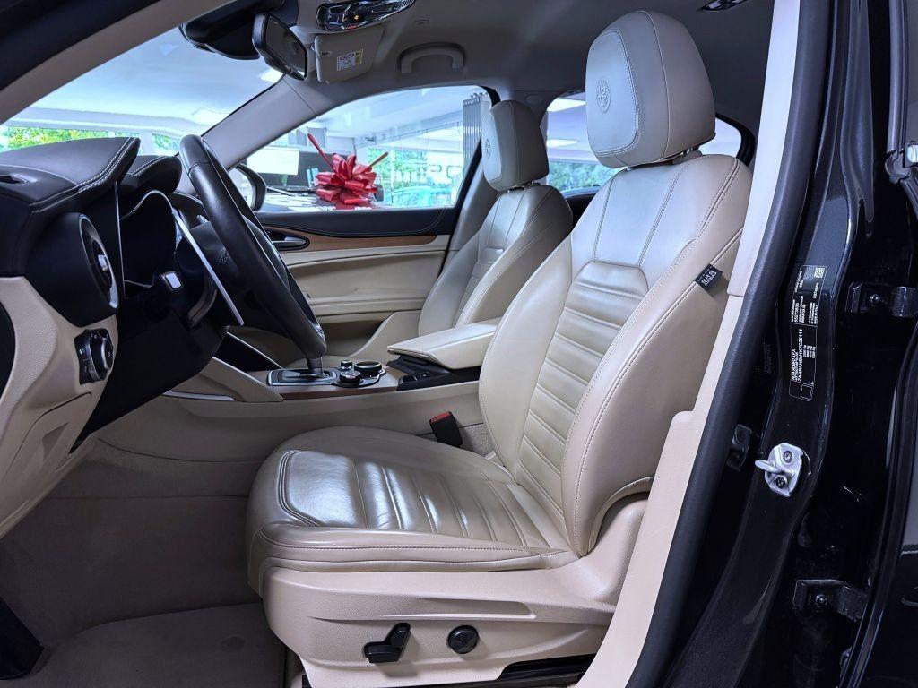 Alfa Romeo Stelvio 2.0 T 200k AT8 ZF Q4 4x4 Super, reg. 04/2019